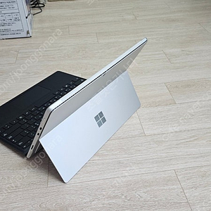 서피스프로8(Surface pro 8) i5, 8gb ram, 512gb ssd