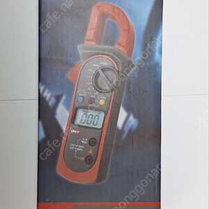 Digital Clamp Multimeters UT201