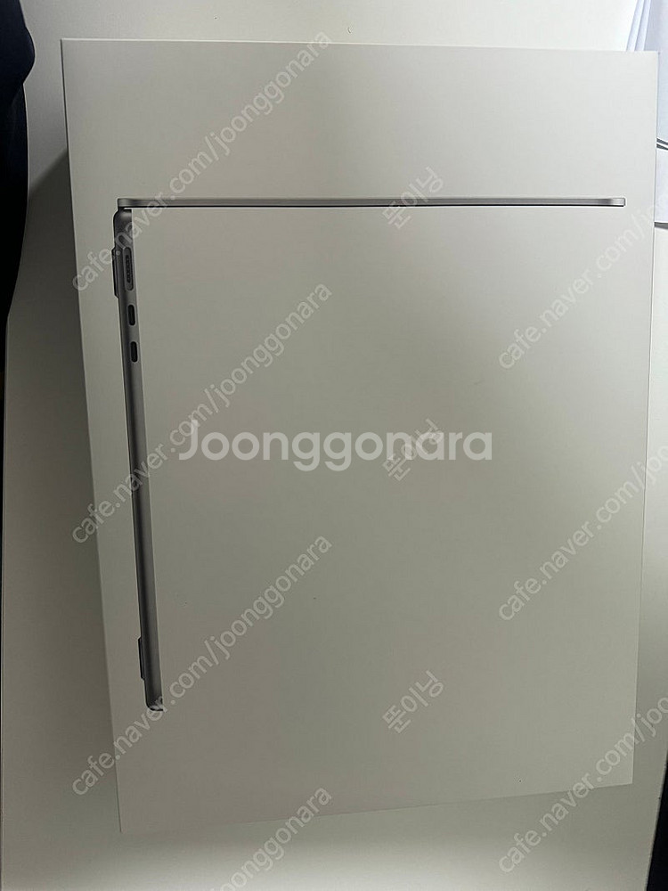 맥북 에어 m3 13인치 256GB / 램 8GB 스페...--0