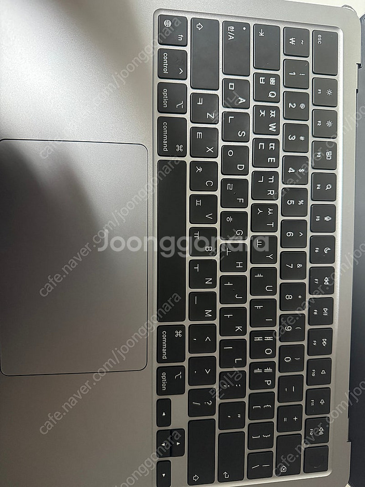 맥북 에어 m3 13인치 256GB / 램 8GB 스페...--4