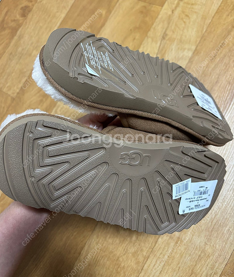 Ugg 빅키즈 슬라이드 슬리퍼6(250)--5