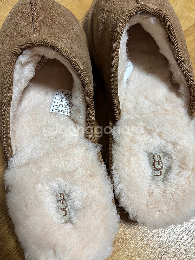 Ugg 빅키즈 슬라이드 슬리퍼6(250)--6