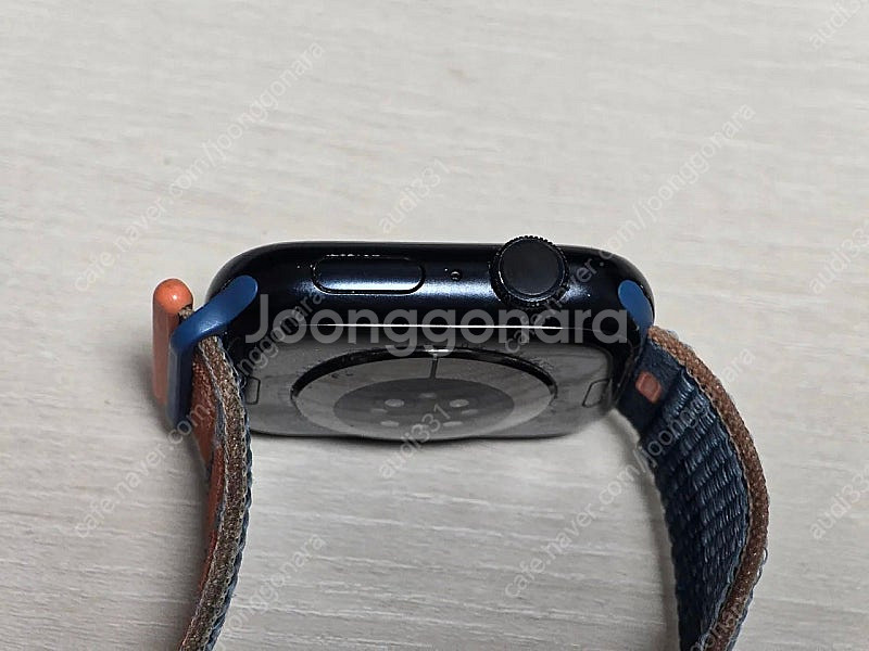 애플워치7 45mm 미드나이트 GPS 모델 팔아요.--2