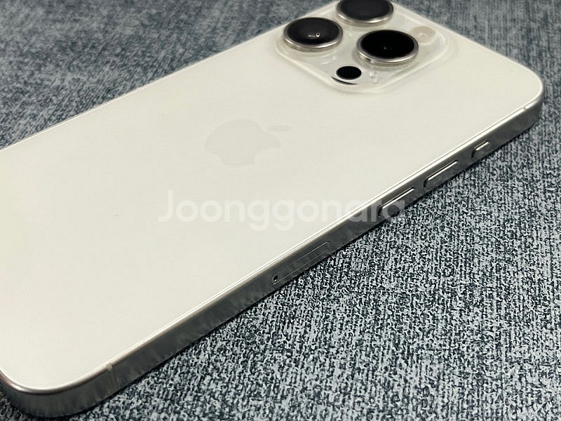 (자급제) 아이폰15프로 256G 배터리 92 % 외관...--7