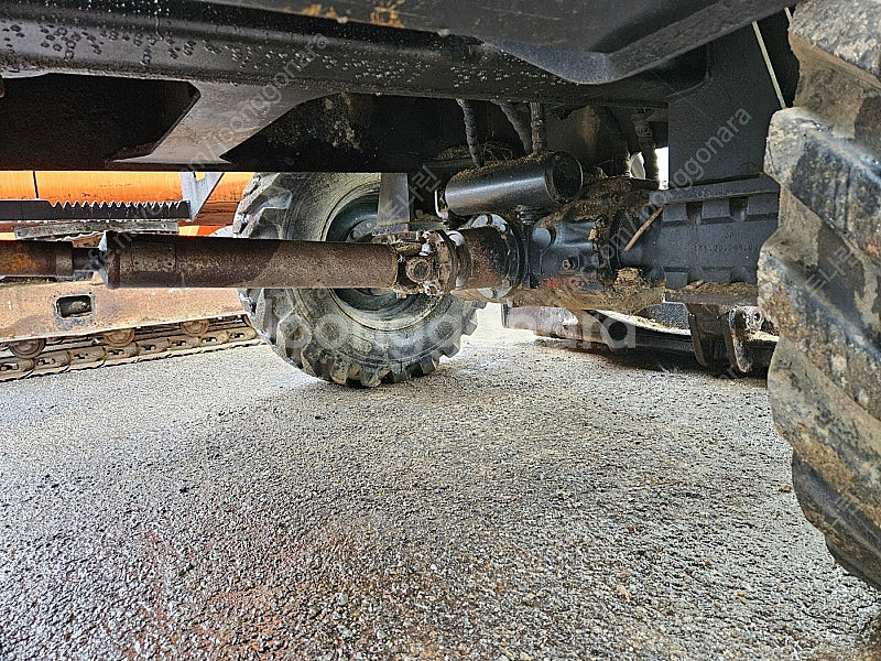 동영상추가 현대 R555W M 2004년식 중고굴삭기 ...--8