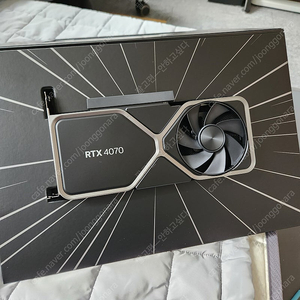 RTX 4070 FE 그래픽카드 판매 (가격인하)