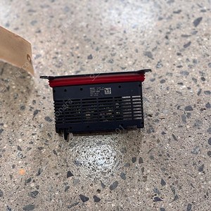 BMW F10 후기 드라이브 모듈 판매합니다