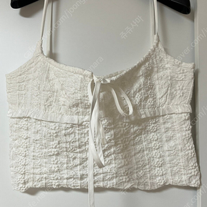 헤더먼트 charlotte bustier top (embo white)