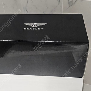 1:18 kyosho Bentley Flying Spur 짙은퍼플 판매합니다