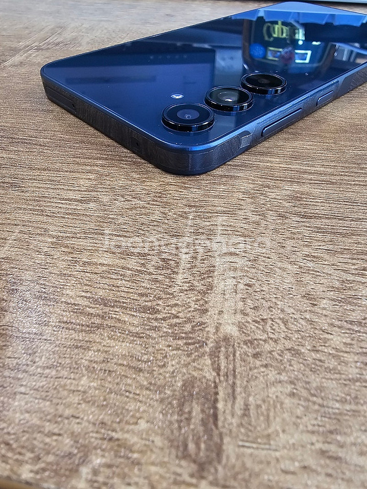 (새상품급) 갤럭시 A35 128G 블랙 24년 10월...--5