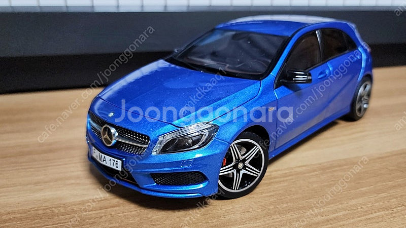 노레브 1:18 메르데세스 벤츠 A클래스 다이캐스트--1