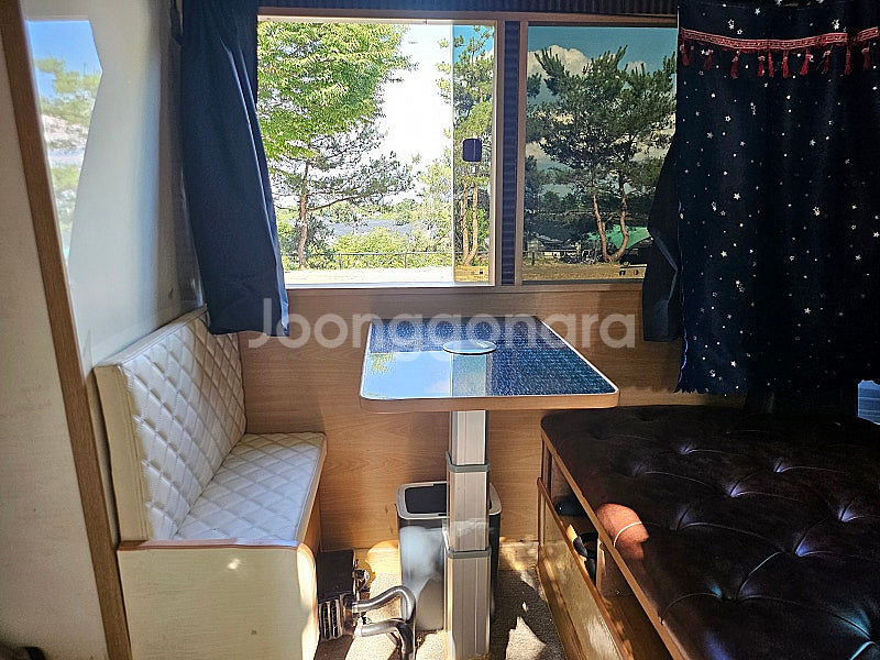 카운티숏바디 캠핑카 판매합니다.--9