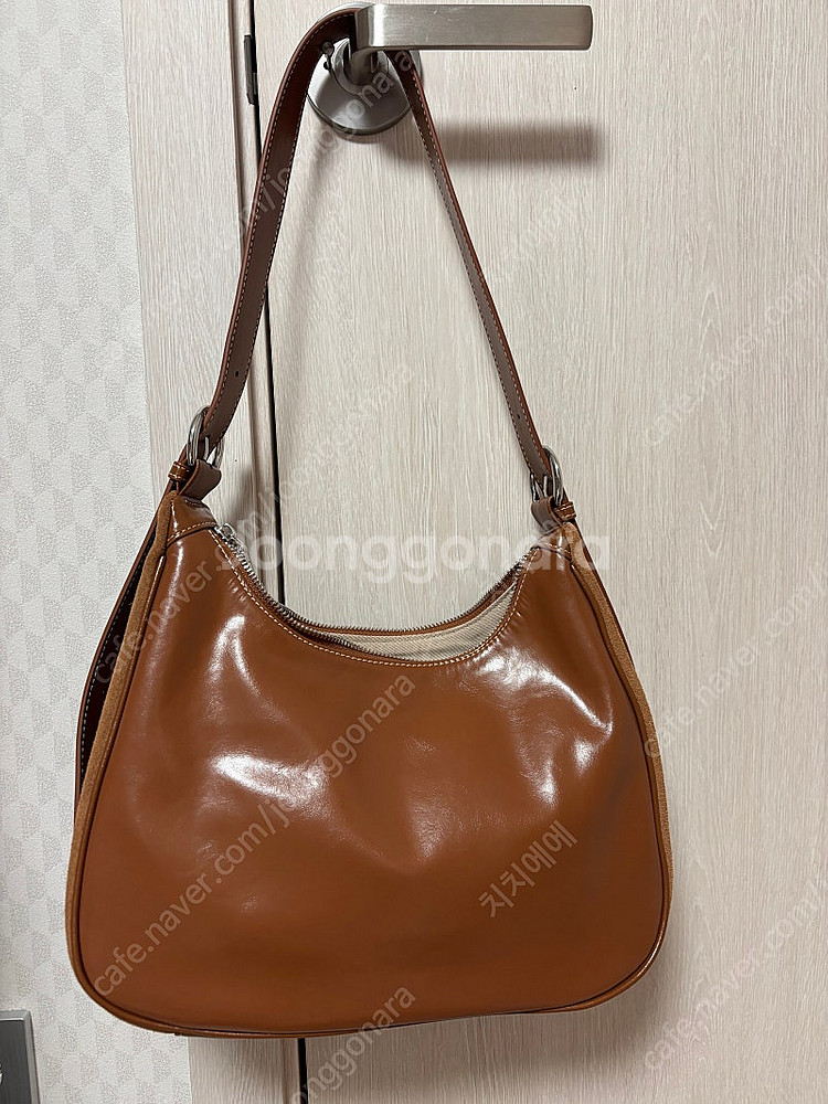 소가죽 스웨이드 호보백 숄더 스트랩 가능--2