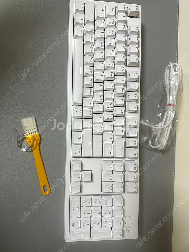 앱코 무접점 방수 키보드 새상품--1