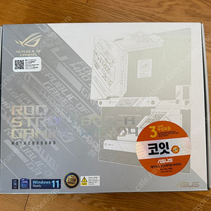 중고 ASUS ROG STRIX Z690-A GAMING WiFi D4