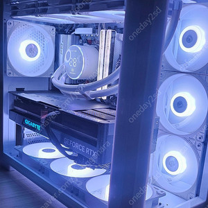 7800X3D RTX4080 고사양컴퓨터 팝니다