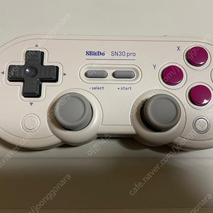 8BitDo SN30 Pro 블루투스 컨트롤러 2.5만원에 판매합니다.