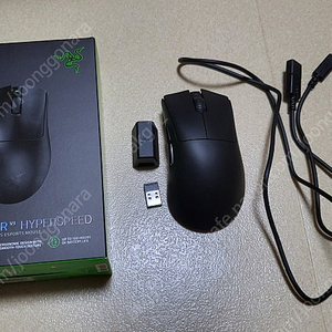 razer 데스애더 v3 하이퍼 스피드 판매합니다. (택포95,000)