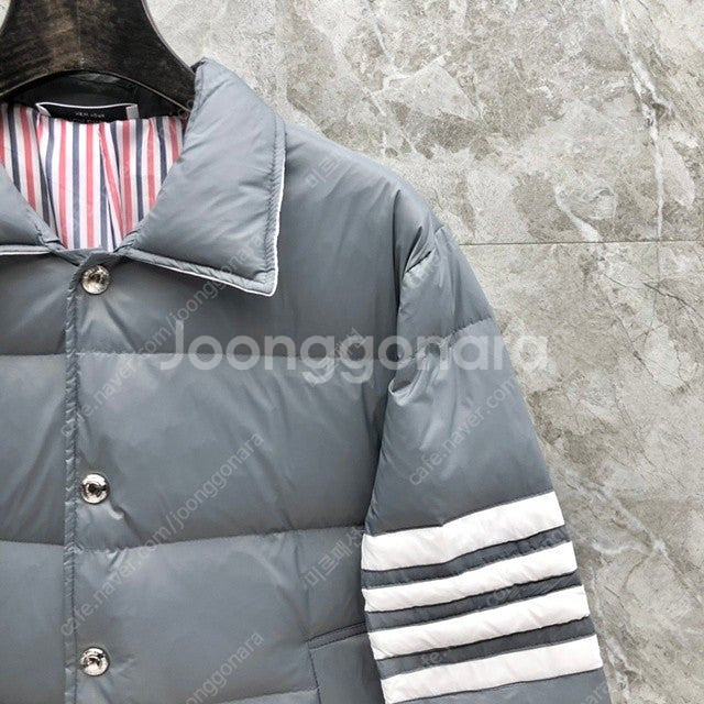 톰브라운 사선 남여공용 다운 재킷 롱 패딩--7