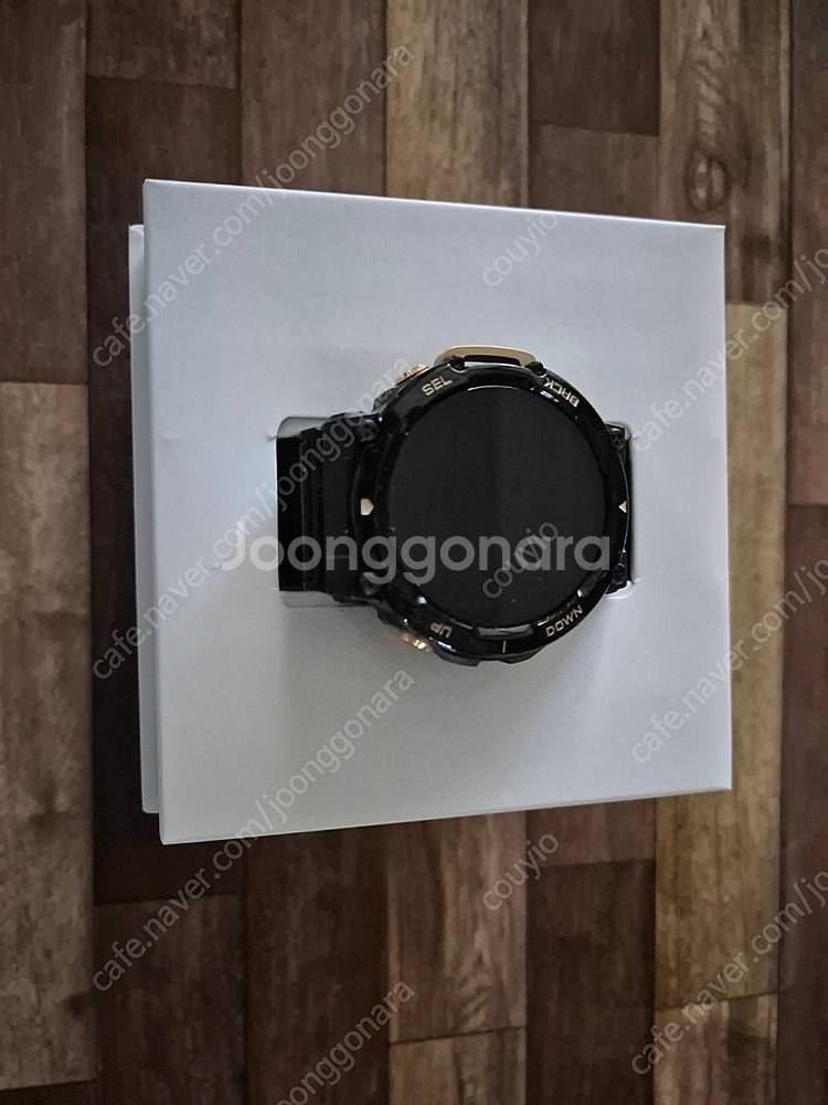 어메이즈핏 티렉스2 블랙골드 팝니다!!--0