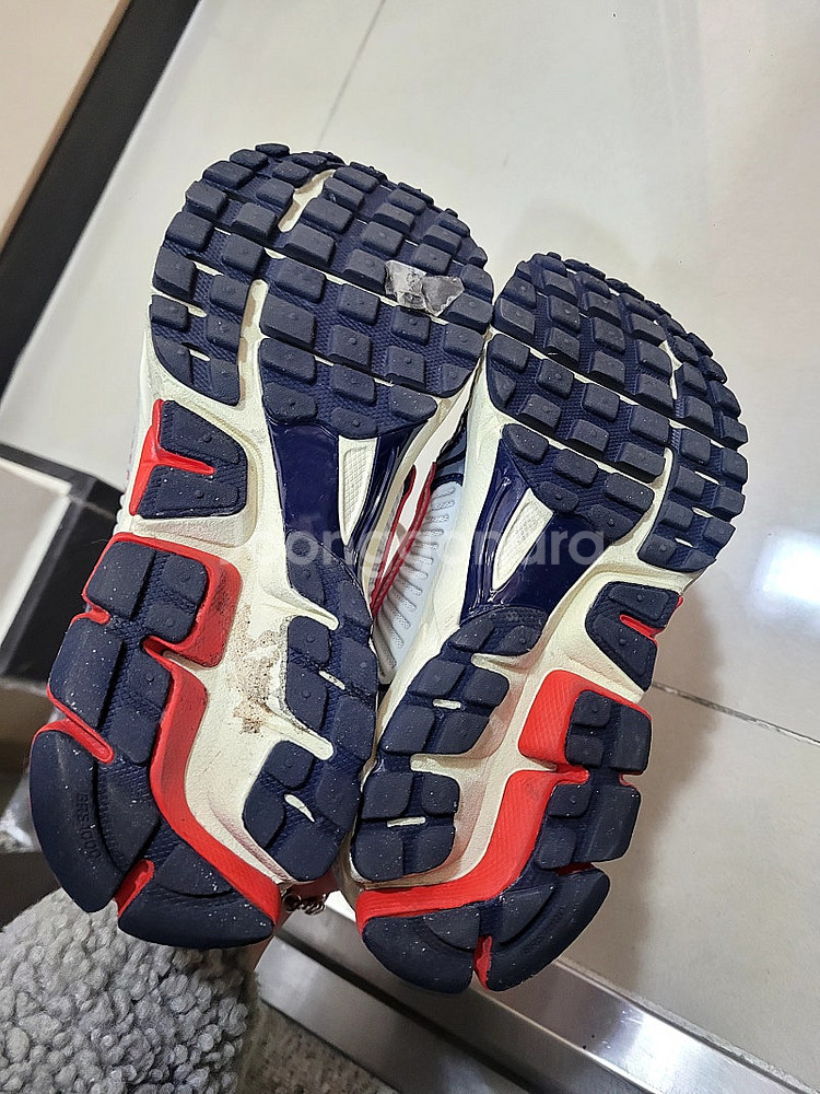 .실착3회 .나이키 줌 보메로HJ3859---4