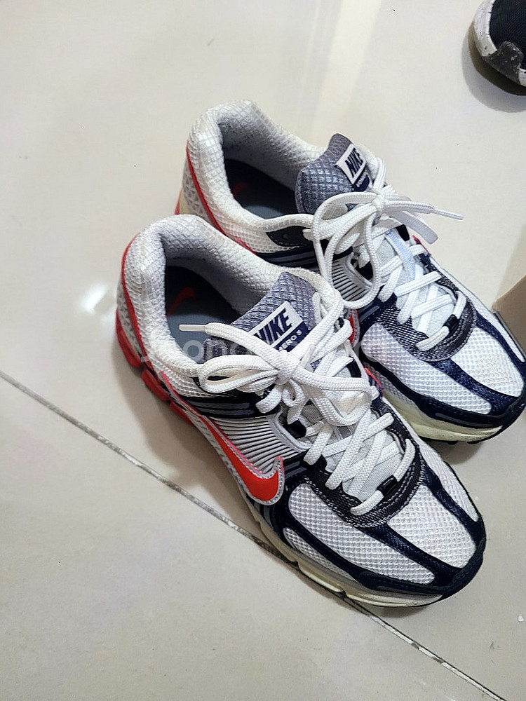 .실착3회 .나이키 줌 보메로HJ3859---8