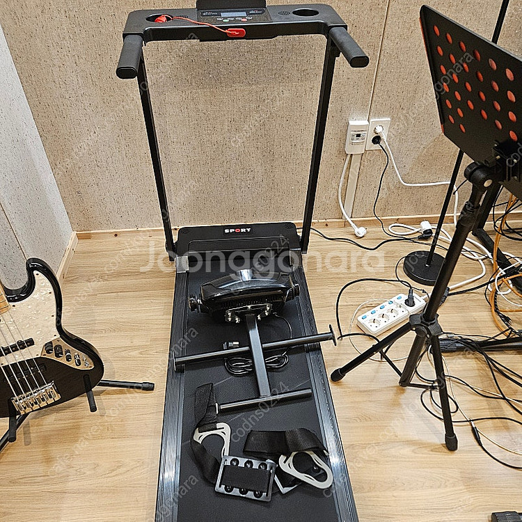 [거의 미사용] 가정용 런닝머신 팝니다 *가격내림*--1