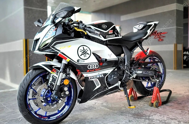 22년식 야마하 R7 신차급 팝니다[폐지완료]--3