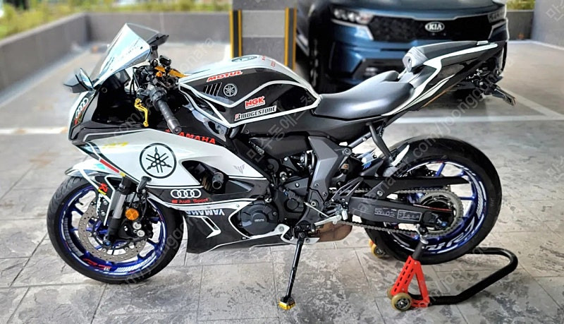 22년식 야마하 R7 신차급 팝니다[폐지완료]--4