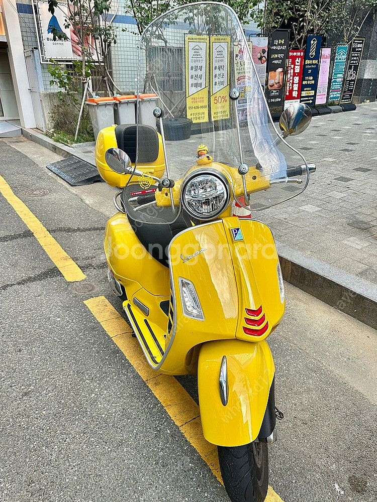 베스파 슈퍼스포츠300--2