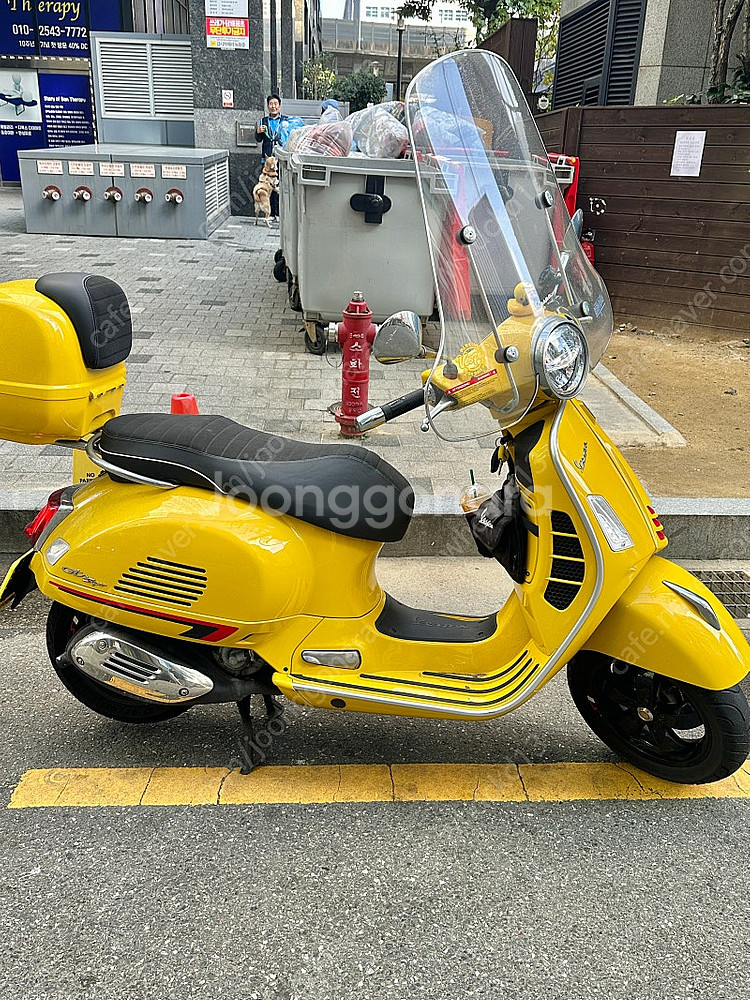 베스파 슈퍼스포츠300--3