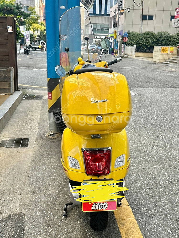 베스파 슈퍼스포츠300--4