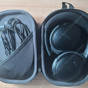 보스(BOSE) QC35 2 헤드폰