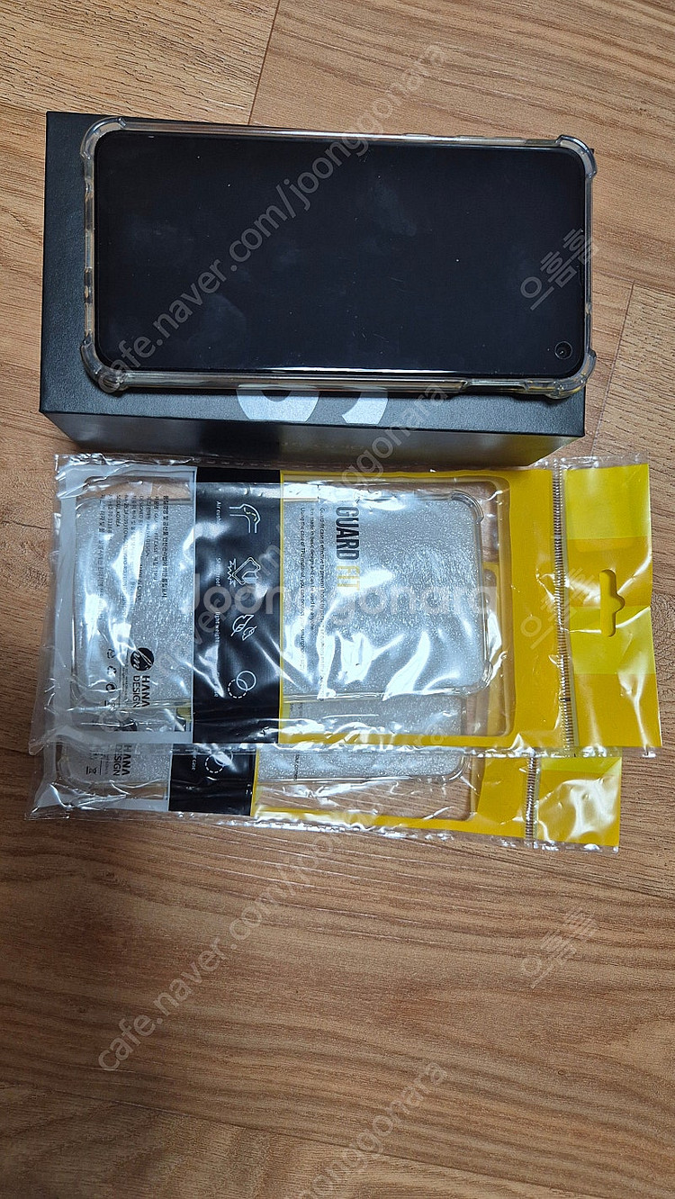 개인) 갤럭시s10e 화이트 (SM-G970N) 올갈이한 SSS급 팝니다--9