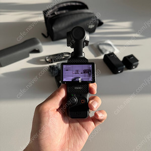 오즈모 포켓3 크리에이터 콤보 + sd 256gb + dji 케어 4회