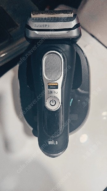 브라운 9프로 면도기--0