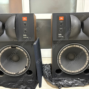 JBL 4425 스튜디오 모니터 판매합니다. 가격인하