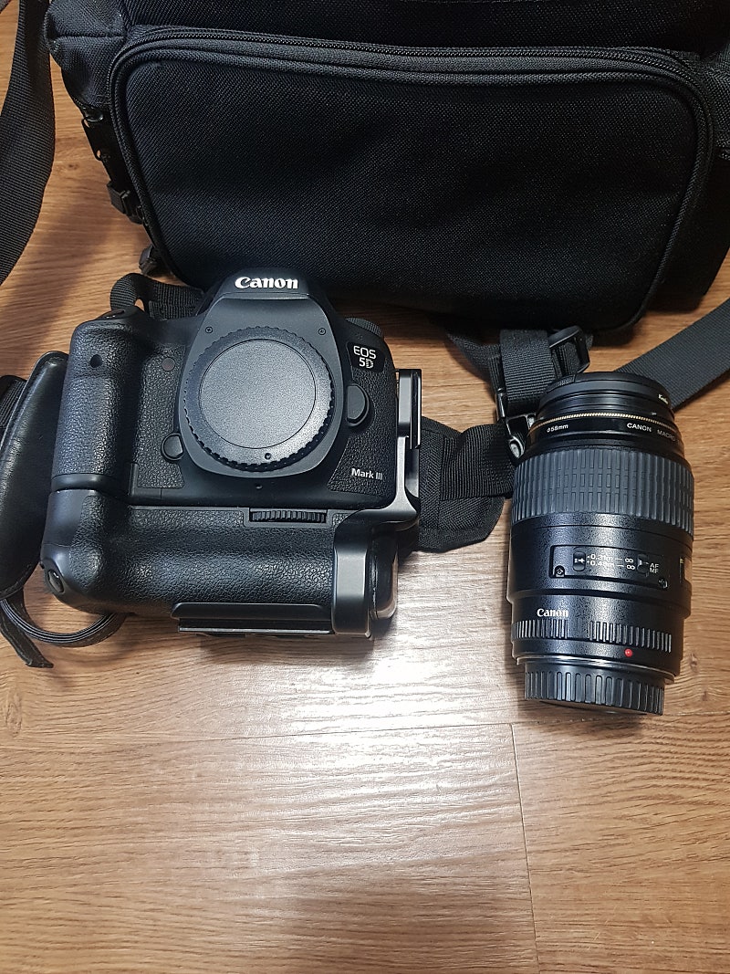 5d mark3 + 캐논 ef 100mm f2.8 ma...--0