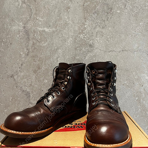 레드윙 Red Wing 8111 9D