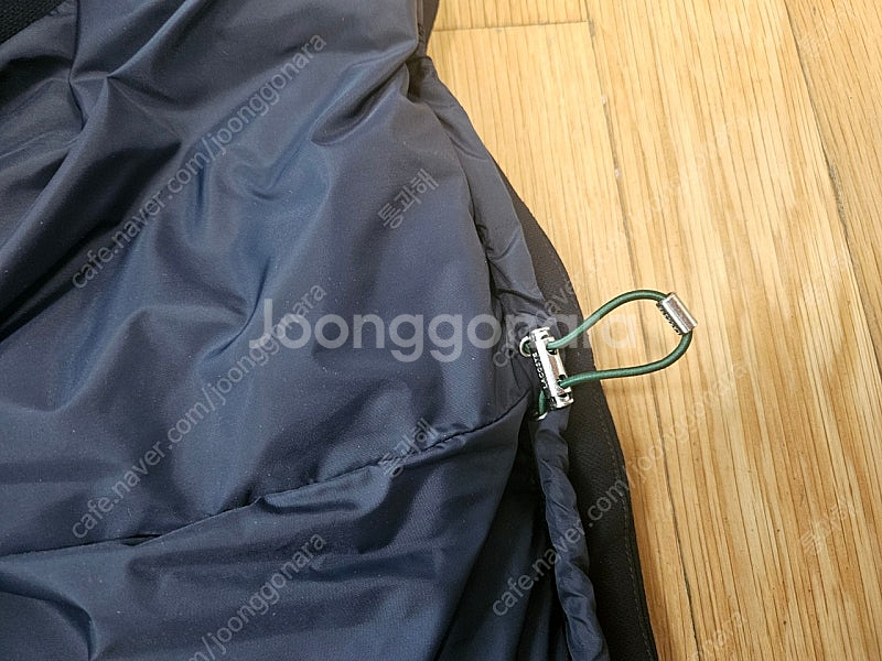 라코스테 피케 구스다운 점퍼 팝니다--4