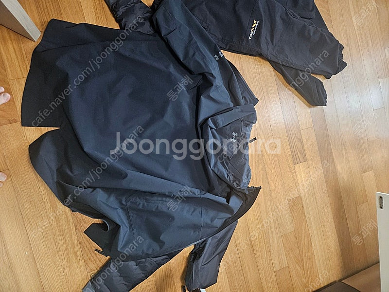언더아머 콜드기어 3in1 다운패딩자켓 팝니다--2