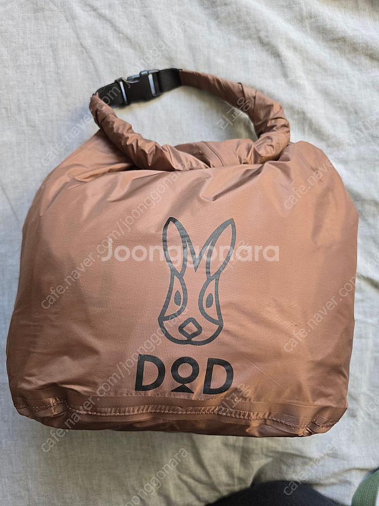 (판매) DOD 에어매트 소토네노키와미 S 팝니다.--2
