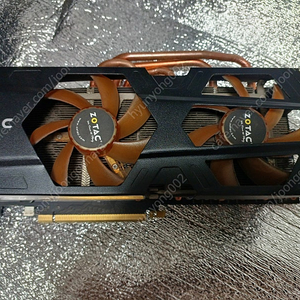 ZOTAC GTX680 2GB 를 3만원에 팝니다