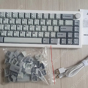 gmk67 커스텀 기계식 키보드