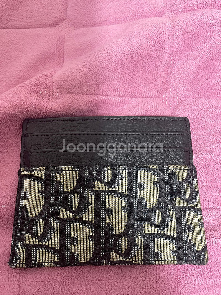 디올 카드지갑 팝니다.--2