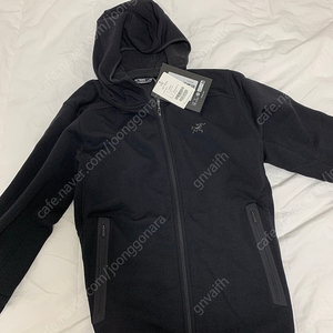 [새제품]아크테릭스 카이어나이트 AR 후디 M 블랙 Arc’teryx Kyanite AR Hoody M Black