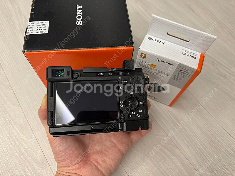 소니 a7c2새제품급 +정품배터리추가+보증1년연장추가+악세서리--2