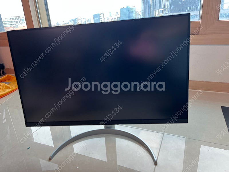 LG 27UQ850W 모니터--1