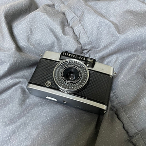 올림푸스 Olympus PEN EE-3 하프카메라