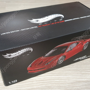 1/18 다이케스트 핫휠 페라리 교쇼 , AUTOART 오토아트 FORD GT , MINICHAMPS 벤틀리 , 판매합니다